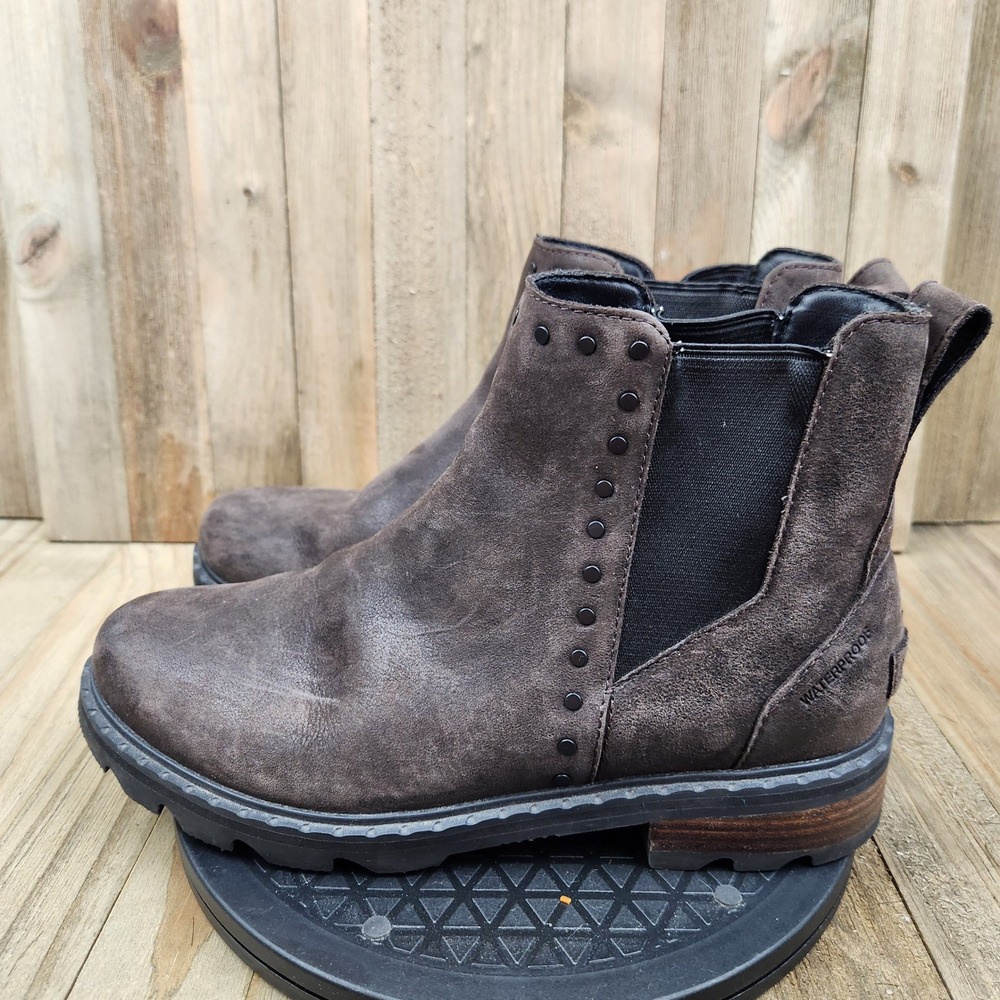 Sorel Lennox Chelsea Stud Boots Womens size 10 Brown Waterproof Leather NL3697